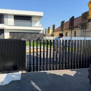 Modele EXCLUSIVISTE